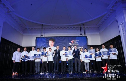 张祎折桂2022-23圣培露世界青年厨师大赛中<b class=