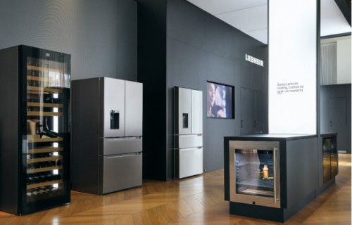 “臻飨时刻”优雅启幕， Liebherr利普赫尔打造专属展厅亮相米兰设计周2026